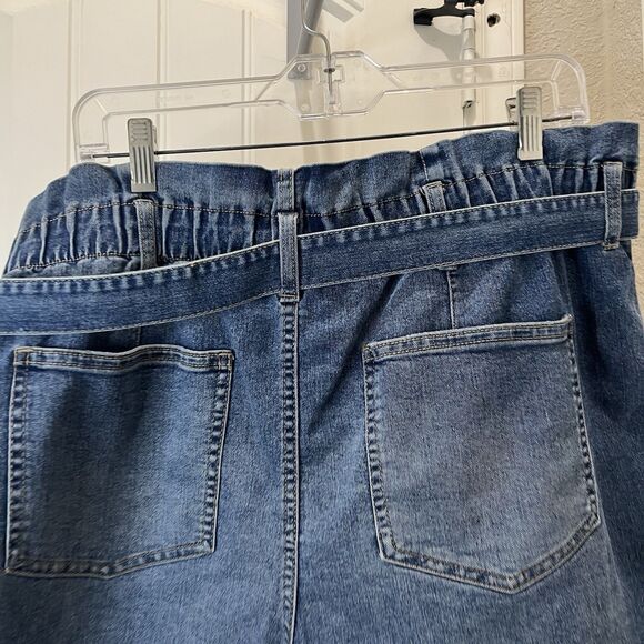 No Boundaries Belted Paperbag Denim Jean Shorts Medium Wash Juniors Size XXL 19 - Picture 5 of 9